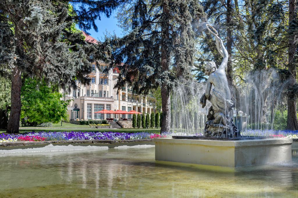 Ensana Thermia Palace Пьештяни Экстерьер фото
